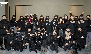 东田造型学校助力华为技术有限公司“迈向新纪元 战胜不可能”年度活动